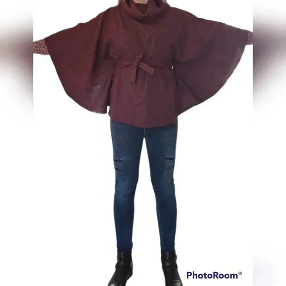 COPY - Poncho with belt  - Picture 2 of 7